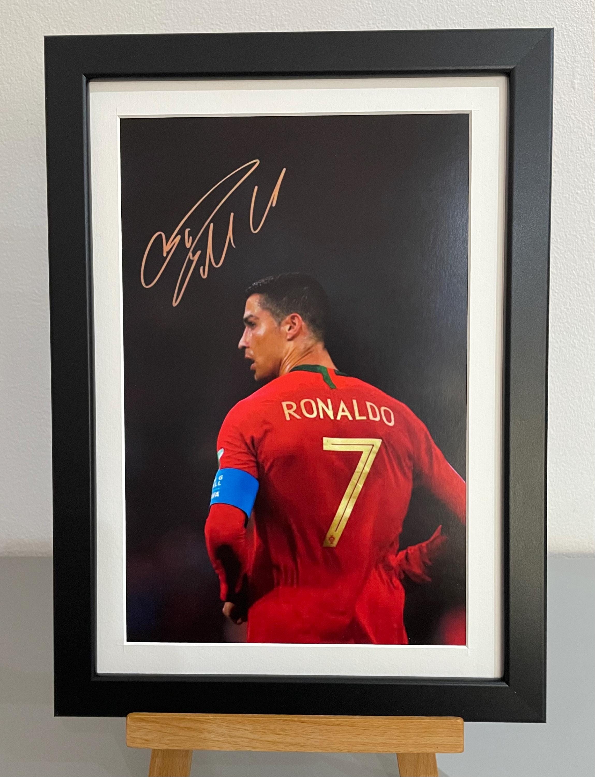 Cristiano ronaldo autographed card - Etsy 日本