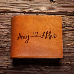 Billetera con nombres grabados, billetera de cuero personalizada, regalo romántico para él, regalo para esposo, billetera de pareja personalizada, regalo de San Valentín