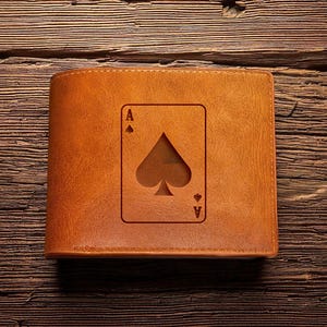 Leren casinoportemonnee, schoppenaasontwerp, pokerspelerportemonnee, speelkaartcadeau, leren portemonnee voor heren, gegraveerde kaartportemonnee