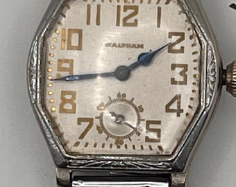 Waltham Art Deco Wristwatch 100 years old