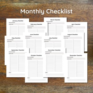 Könnte beinhalten: Eine druckbare monatliche Checkliste für jeden Monat des Jahres. Die Checkliste enthält Platz für einen Fokus für den Monat und eine Liste der monatlichen Aufgaben.