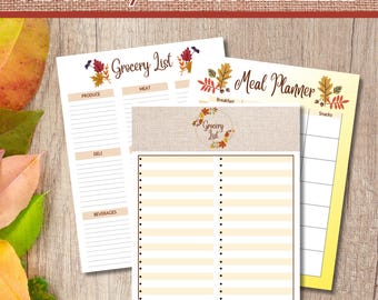 Op de afbeelding: Printbare herfst-thema boodschappenlijst en maaltijdplanner met secties voor producten, vlees, delicatessen, dranken, ontbijt en snacks.