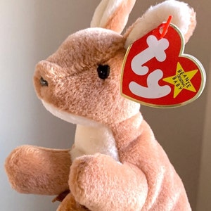 1996 4161 Vintage Pouch Kangaroo with Joey Ty Beanie Baby Stuffed Animal MWMT