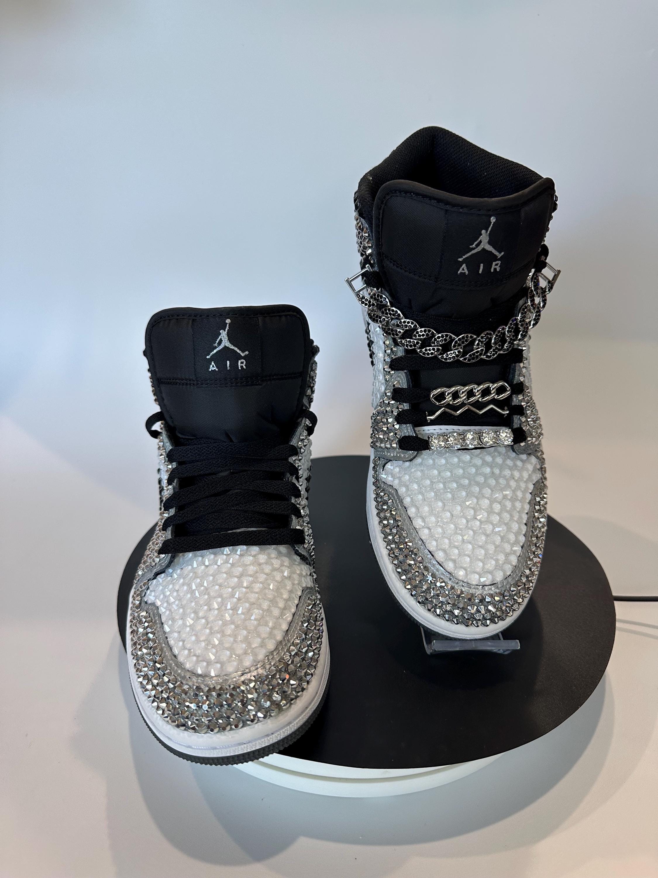 black silver jordan 1