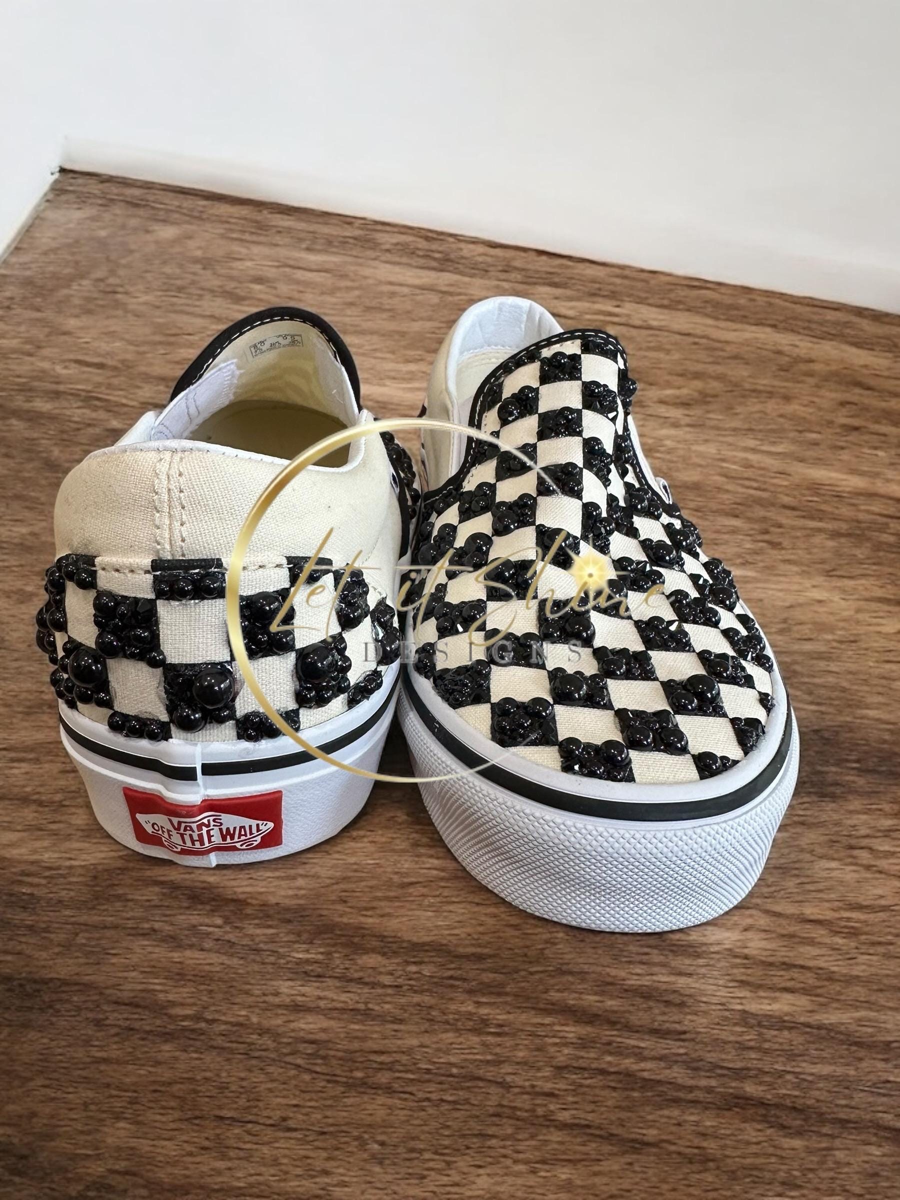 キラキラ輝くチェッカーボードのスリッポンスニーカー、カスタムVans 
