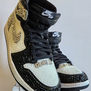 Bling Schwarz-Weiß-Joran 1 High OG Benutzerdefinierte Strass-Turnschuhe, verzauberte Nikes