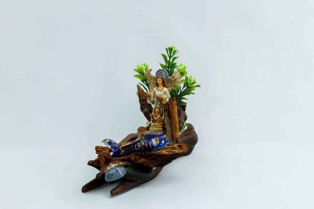 Altar Hand of Archangel Raphaelmagic and Spell - Etsy Canada