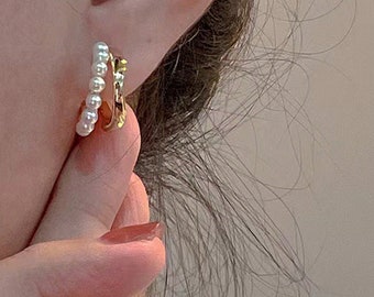 Créoles à décor de perles