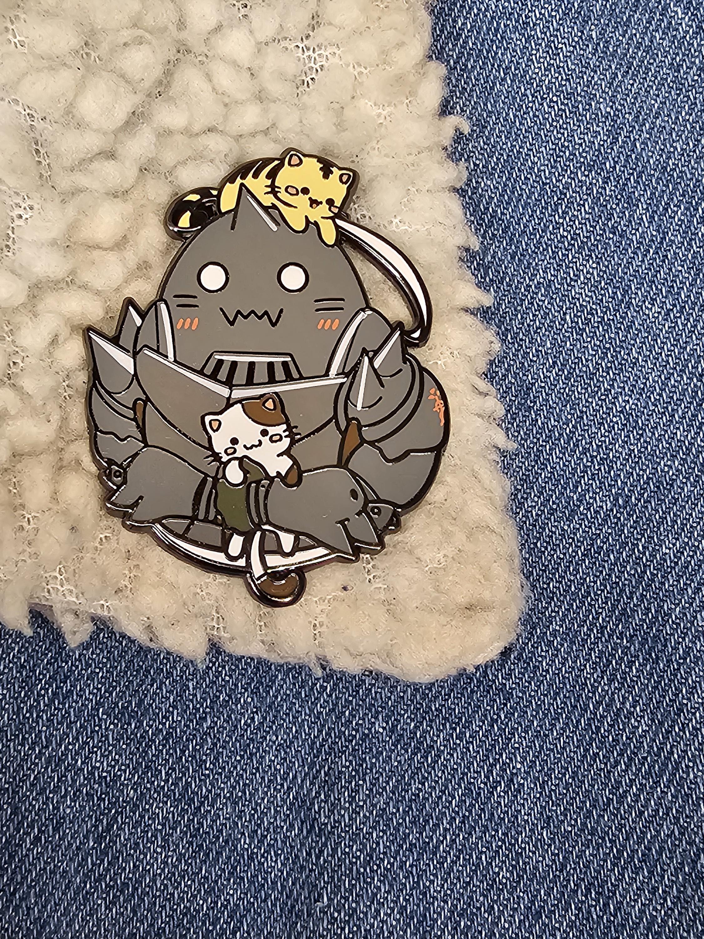 Alphonse  Cat Armored Soul Brother Enamel Pin – Anime-Inspired Knight Badge | Fantasy Collectible Gift  Jacket, Backpack & Cosplay Accessory