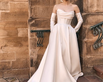 A-Linie Elegantes Brautkleid, Modernes Satin Brautkleid mit Langer Schleppe, Luxus Brautkleid, Abnehmbare Lange Ärmel und Drapiertes Korsett