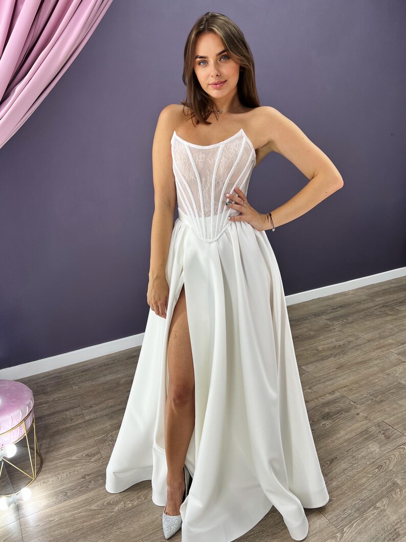 lace-basque-wedding-corset-satin-bridal-corset-set-skirt-etsy