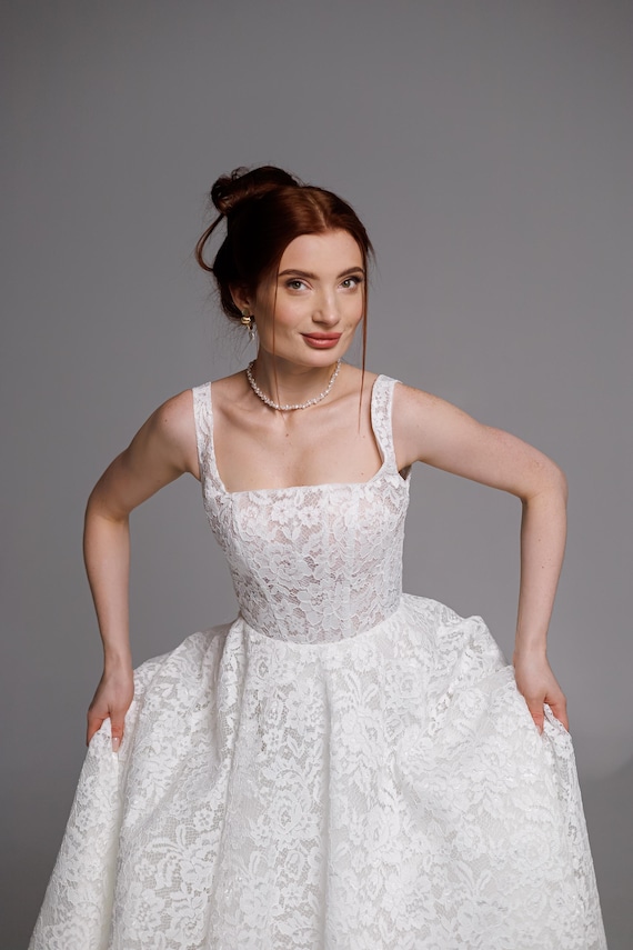 Romantic Lace Square Neck Wedding Dress, Rose Lace Chic Wedding Dress,  Premium Vintage Bohemian Bridal Gown, Long Lace Gloves Wedding Gown - Etsy  Denmark