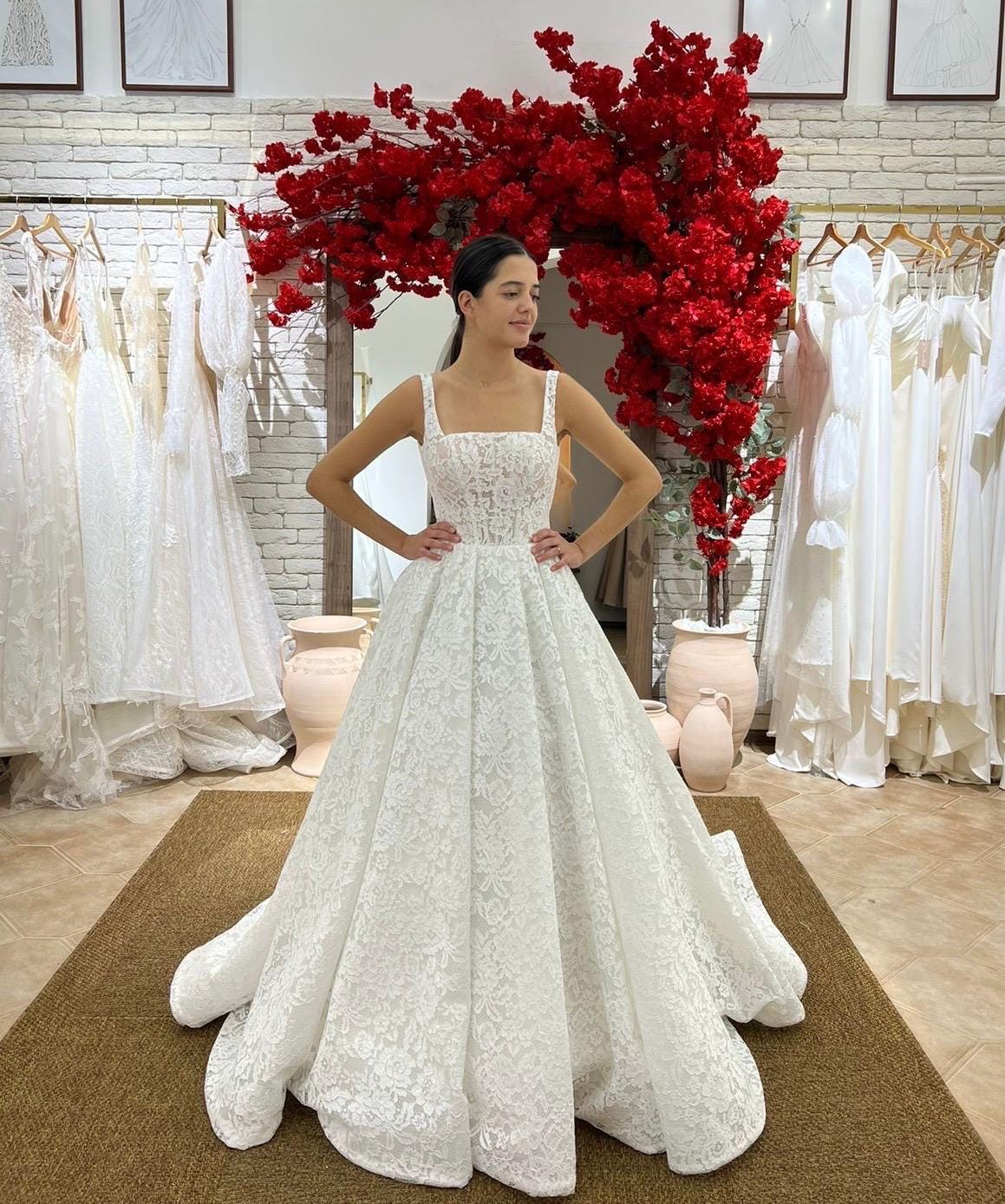 knee length dresses for ladies Modest Sheath Square V-neck Lace Wedding Dress with Short Sleeve Sweep main image 0