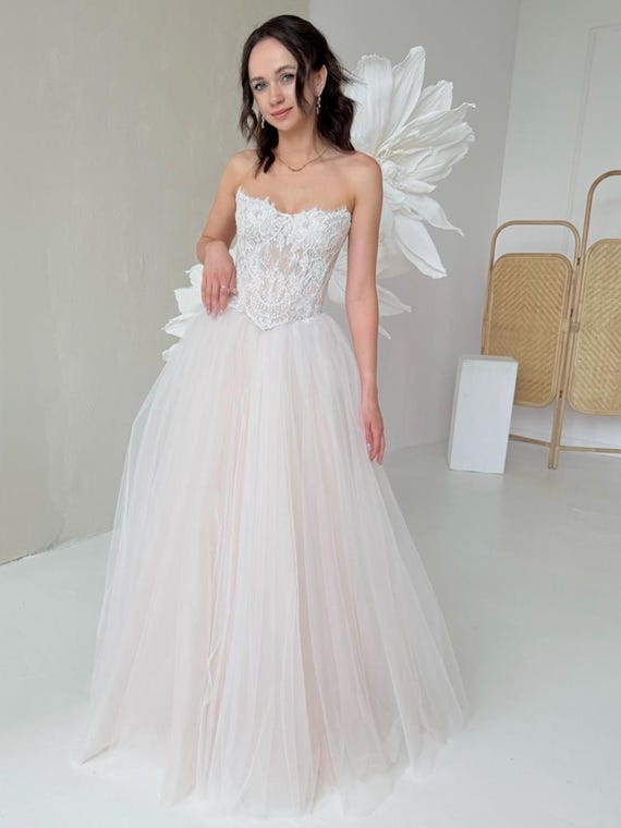 chinese dress ladies Princess Tulle Lace Wedding Dress | JESSICA COUTURE main image 1