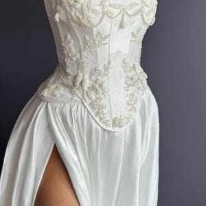 Basque Waist Wedding Corset, Beaded Drop Waist Lace Bridal Corset, Two Piece Decorated Set, Embelished Bridal Corset, Long Taffeta Skirt