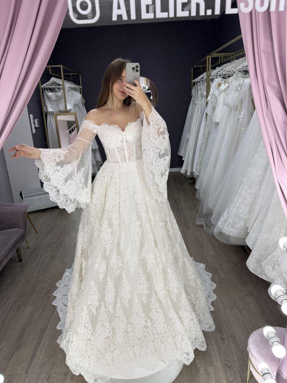 Off Shoulder Lace Corset Wedding Dress, Classy Lace Corset Wedding Dress,  Romantic Long Lace Sleeves Wedding Gown, Princess Lace Bridal Gown - Etsy