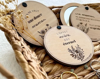 Specchio tascabile in legno personalizzato per la festa della mamma - Nome del bambino - Regalo - Buona festa della mamma - Motivo floreale - DanslesBoisdeMalo