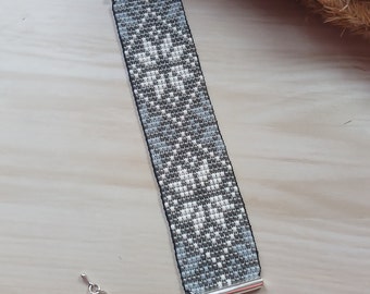 Handmade loom beaded bracelet Traditional Ukrainian pattern shades of grey