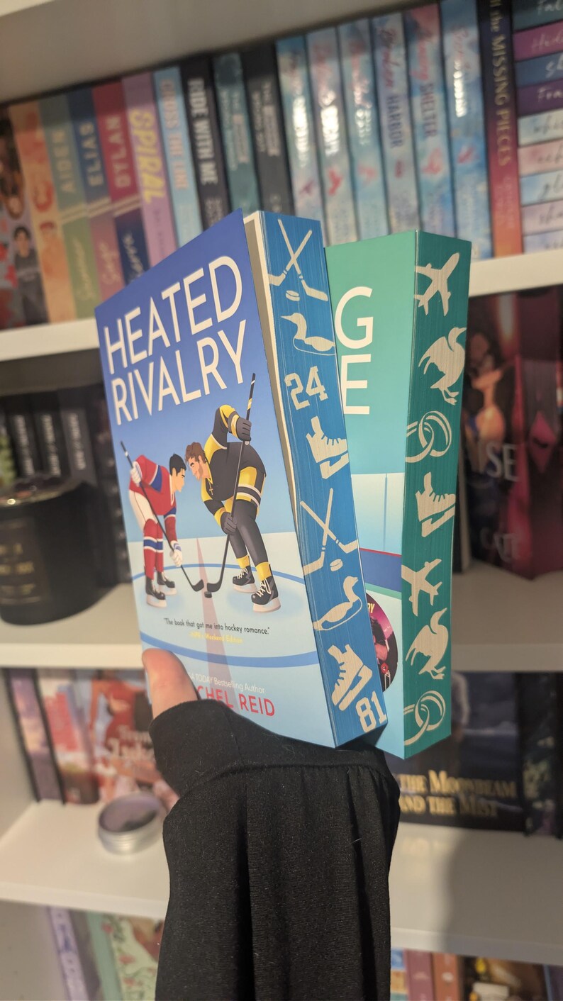 Heated Rivalry Sprayed Edges Game Changers Sprayed Edge Set - Heated Rivalry, the Long Game. 6 Book ...