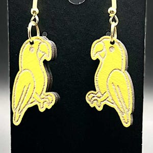 Retro Yellow Parrot Earrings Wooden Animal Jewelry Tropical