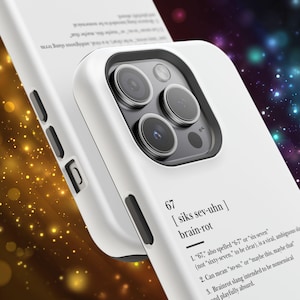Årets ord 2025, ordbok med definitionen "67", meme, iPhone 15-17-skal | Magnetisk, stöttålig