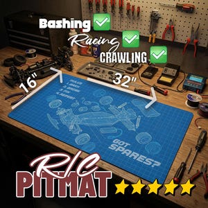 Puede incluir: Una alfombrilla de foso R/C azul, de 81 cm de largo y 41 cm de ancho, con un diseño de plano y el texto "GOT SPARES?". La alfombrilla está rodeada de herramientas y piezas de coches R/C, con las palabras "Bashing", "Racing" y "Crawling".