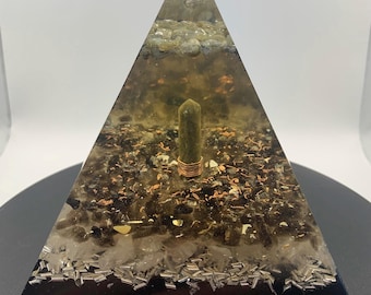 Orgonite Pyramid “Deepest Love” Smokey Quartz and Rose Quartz.