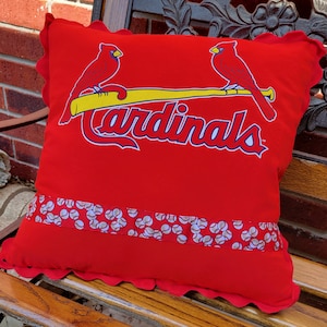 St. Louis Cardinals 18&quot; Throw Pillow