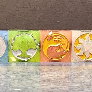 Dados de maná: 6 dados d6 de 16 mm hechos a mano con borde afilado, compatibles con MtG