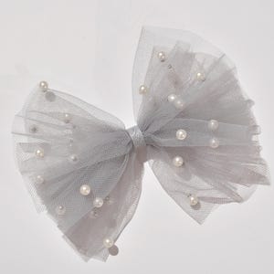 Big bow clips w/ ivory tulle and pearls, for wedding hair updos, bridal hair piece, bridal hair clip & comb, flowering girl hair clip, wedding hair accessories, bridesmaids accessories, flower girl headband, gray bow, dusty rose pink bow with pearls
