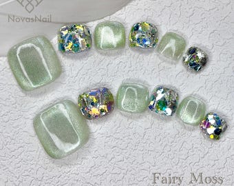 Cat Eye Glitter Toe Nails | Diamond Shine Green Press-On Toenails for Summer Sparkle Looks