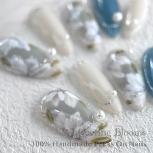 3D Floral Press On Nails: Handmade Gel French Tip Nail Set