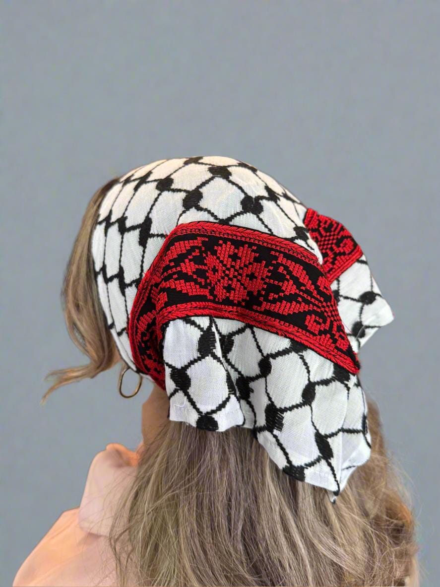 Klassische Kufiyya Bandanas - Traditionelle palästinensische Keffiyeh in Schwarz, Rot und Tatreez-Mustern | Hergestellt in Jordanien von palästinensischen Handwerkern