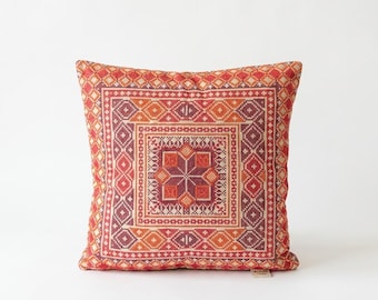Funda de cojín palestina Tatreez - Rojo y naranja sobre beige / Bordado / Punto de cruz / Palestina tradicional / motivos 40 x 40 cm