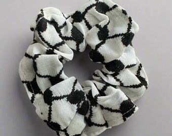 Kufiyya Tatreez Scrunchies | Palestine Solidarity Embroidery Keffiyeh | Made in Jordan by Palestinian Artisans | Hair Band | Hair Tie