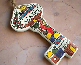 Hand-Painted Ceramic Key of Return – Palestinian Wall Art | Made in Palestine