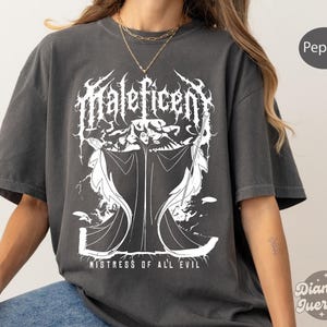 Vintage Disney Maleficent T Shirt, Aurora Maleficent T Shirt, Sleeping Beauty Tee, Disney Villain Shirt, Disneyworld Maleficent T Shirt