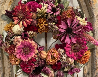10 inch dried flower wreath with dahlias and coneflowers #157