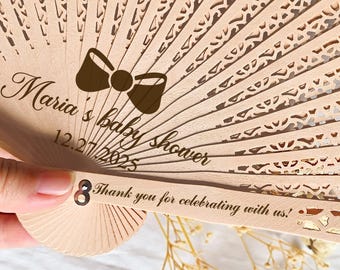 Babyparty Gastgeschenke für Gäste in loser Schüttung/personalisierte Baby Neugeborene Geschenk hölzerne Handfächer/kundenspezifische Partyfächer/Babyparty-Handfächer/Laser graviert