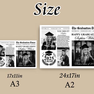 Puede incluir: Dos anuncios de graduaci&oacute;n en blanco y negro estilo peri&oacute;dico con una foto de una graduada con toga y birrete. El anuncio m&aacute;s grande es de 24x17 pulgadas y el m&aacute;s peque&ntilde;o de 17x11 pulgadas. Ambos anuncios presentan el texto "The Graduation Times" y "&iexcl;Feliz graduaci&oacute;n!" con el nombre de la graduada.