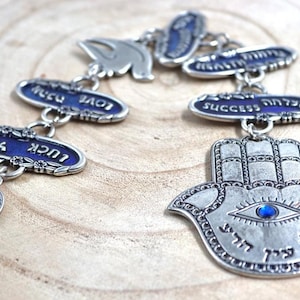 Hamsa Mobile mit fünf Segenswünschen