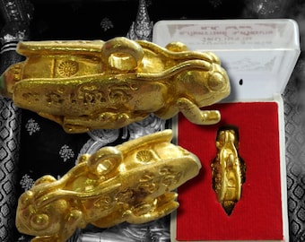 Original Box 2539 Gold Wasps Hornets Lp' Moon Thitasilo Wat BanJan Thai Buddha Amulet Talisman Life Protect Powerful Rich