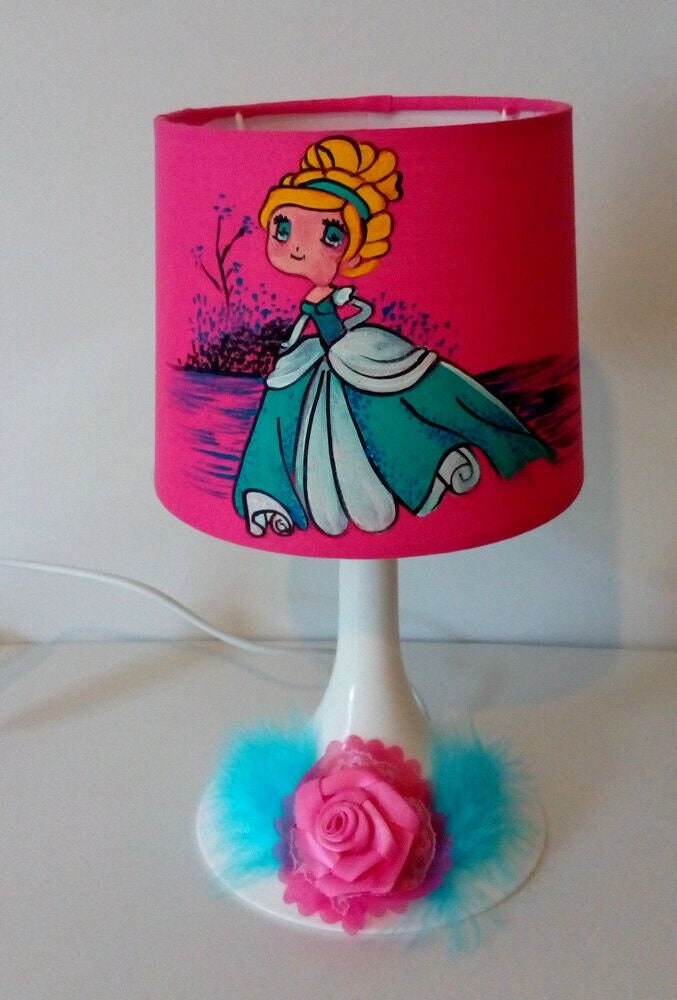 Lampe de Table en dentelle rose princesse à Led sur pied