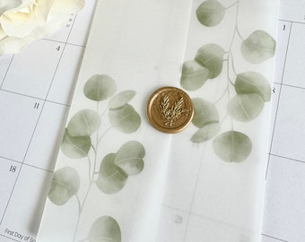 Sobre de vitela Envoltura de vitela de eucalipto Invitación de boda con vegetación de 5 x 7 Sobre de vitela Sobre de vitela predoblada Invitaciones de vitela para guardar la fecha