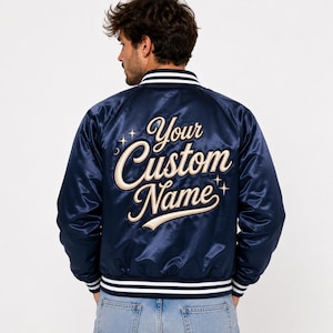 Anpassad broderad satinbomberjacka: Personlig retro Varsity Streetwear