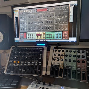 Repro 1 (u-he) VST - Akai Midimix Controller Overlay for Reason. Midi Mapping file included.