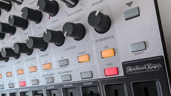 Radical Keys Virtual Instrument - Akai Midimix Controller