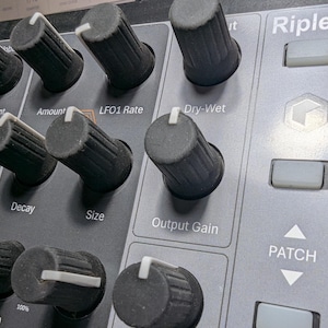 Ripley Space Delay - Akai MidiMix Controller Overlay for Reason. Midi Mapping included.