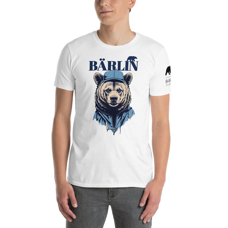 Cool Bärlin Bear | by B.Bear Originals | Unisex T-Shirt