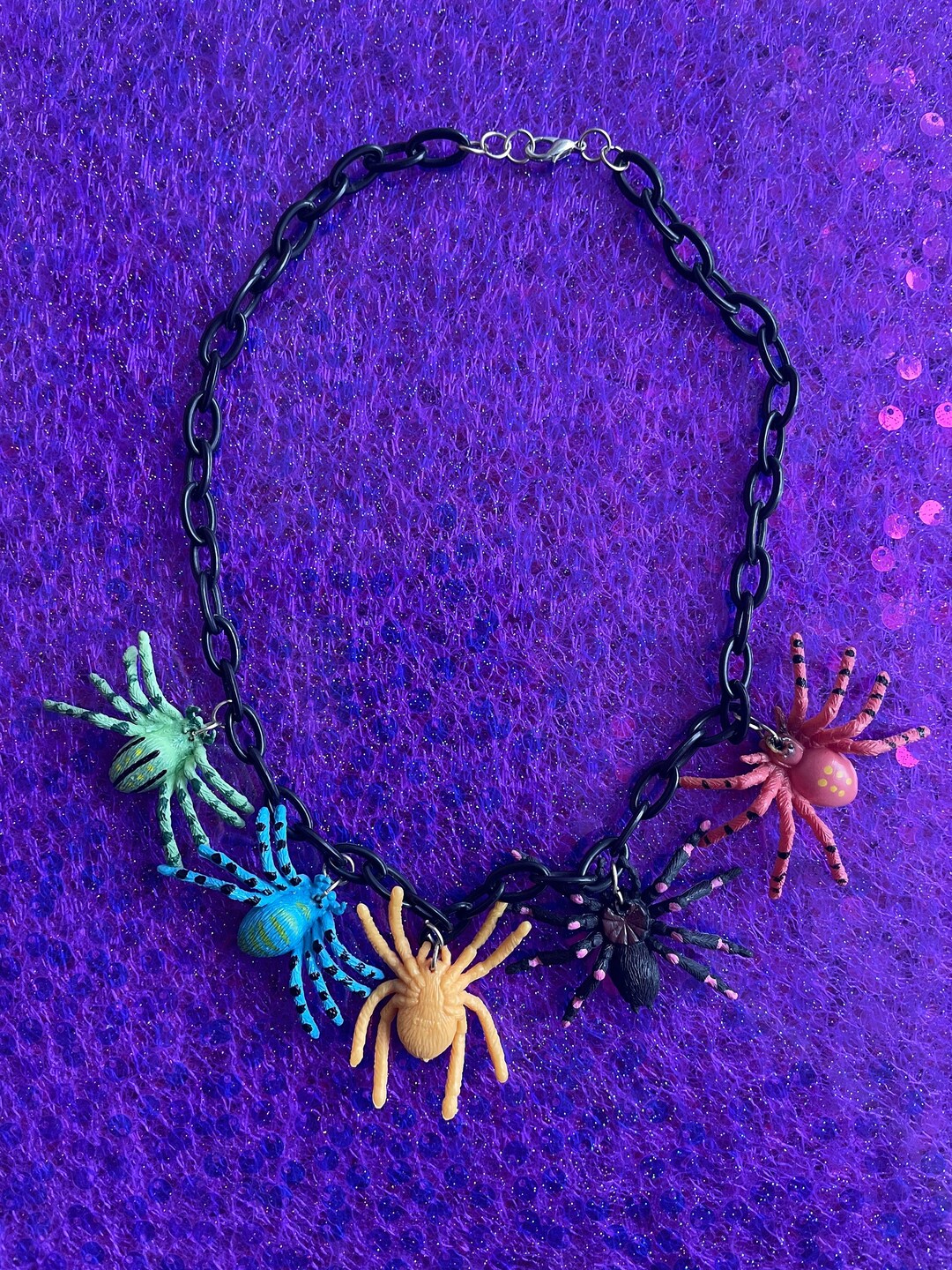 Sweet Cool Ruby Spider Necklace main image 0